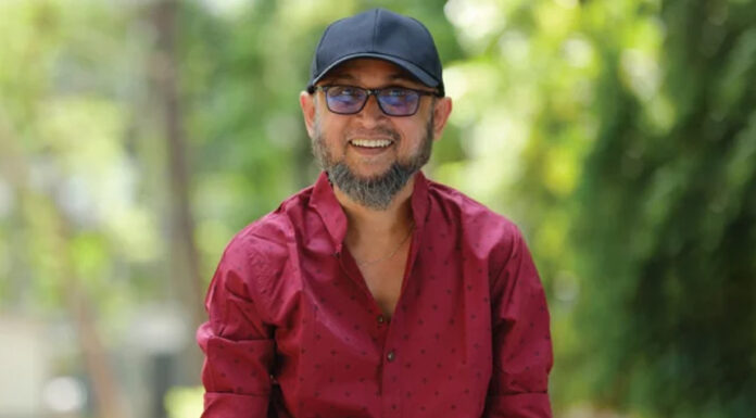 উপদেষ্টা মোস্তফা সরয়ার ফারুকী