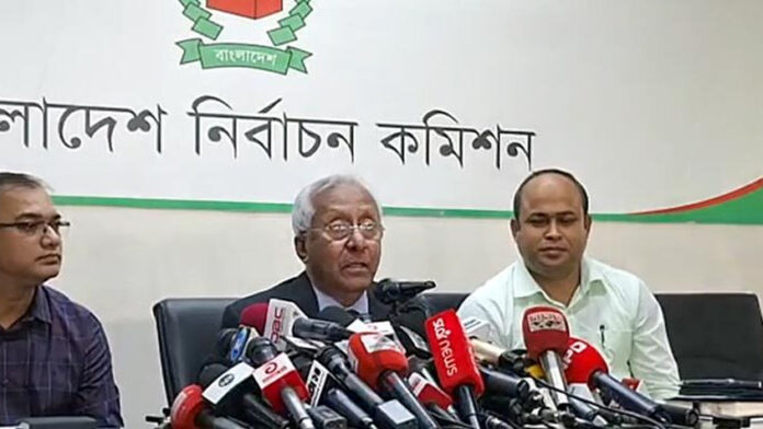 ইসির সিনিয়র সচিব আখতার আহমেদ