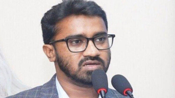 গণঅধিকার পরিষদের সাধারণ সম্পাদক রাশেদ খান গণঅধিকার পরিষদের সাধারণ সম্পাদক রাশেদ খান