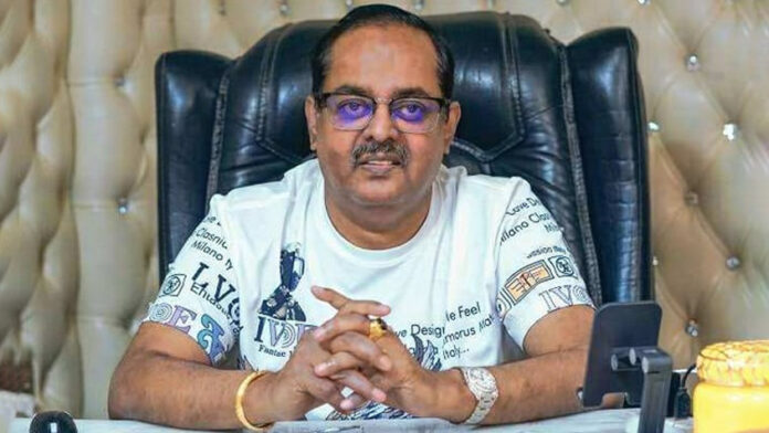 খল অভিনেতা মনোয়ার হোসেন ডিপজল