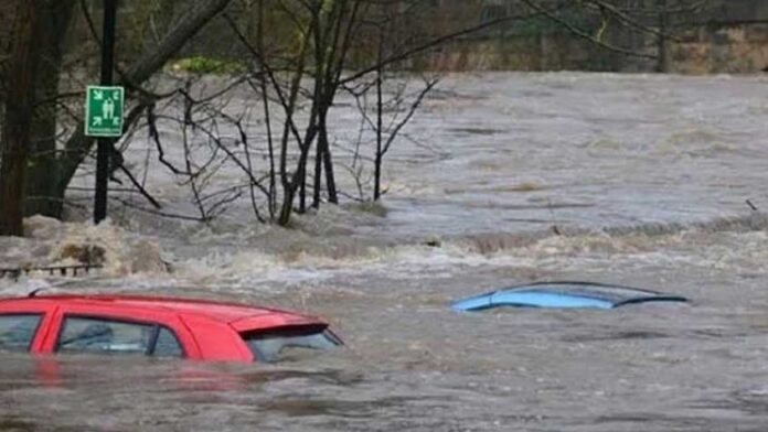 ভয়াবহ বন্যায় দক্ষিণ আফ্রিকার ৩ দেশে