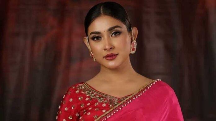 মেহজাবীন চৌধুরী