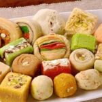 ঈদে স্বাস্থ্যসম্মত উপায়ে মিষ্টি খাবার খাওয়ার নিয়ম জানালেন পুষ্টিবিদ মিষ্টিজাতীয় খাবার