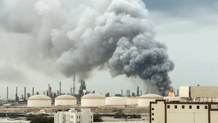 কুয়েত আন্তর্জাতিক বিমানবন্দরে ভয়াবহ আগুন