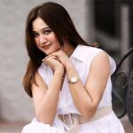 ‘চমক’, চমক দেখিয়ে মনোনয়নপত্র নিয়েছেন সংরক্ষিত নারী আসনে রুকাইয়া জাহান চমক