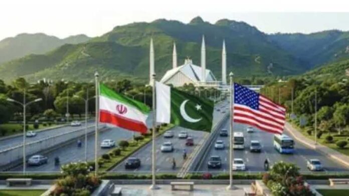 পাকিস্তানে পৌঁছেছেন ইরানের পররাষ্ট্রমন্ত্রী