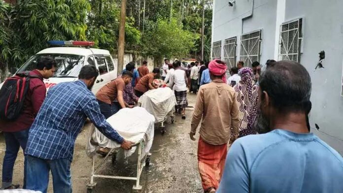 সিলেটে ট্রাক-পিকআপ সংঘর্ষে প্রাণ গেল ৮ শ্রমিকের