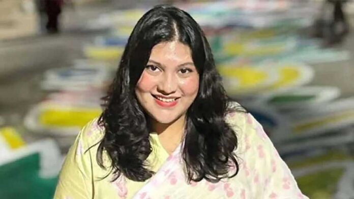 কনটেন্ট ক্রিয়েটর ও অভিনেত্রী কারিনা কায়সার