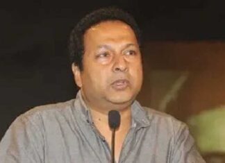 বাপ্পারাজ সরে দাঁড়ালেন শিল্পী সমিতির নির্বাচন থেকে শিল্পী সমিতির নির্বাচন থেকে সরে দাঁড়ালেন বাপ্পারাজ